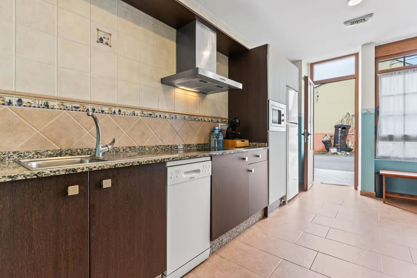 Apartamentos Turisticos As Cetareas Rinlo Habitación foto