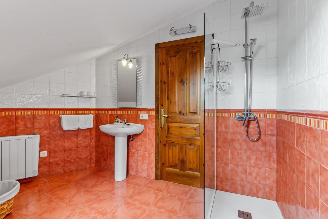 Apartamentos Turisticos As Cetareas Rinlo Habitación foto